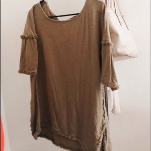 UMGEE tunic style green top